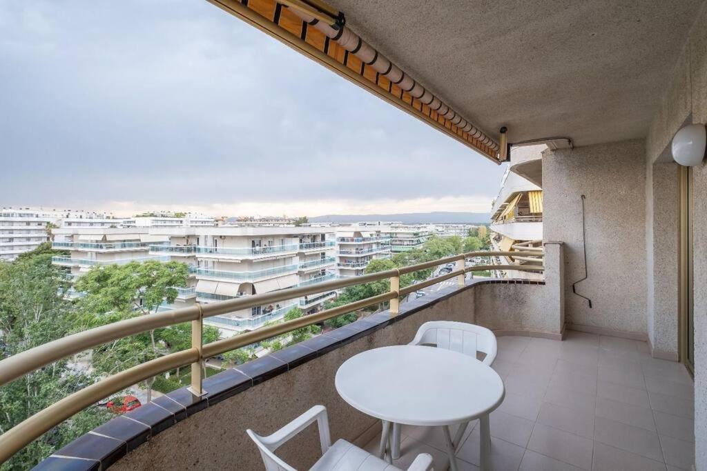 Apartamento En Salou Con 3 Piscinas Junto A Port Aventura エクステリア 写真